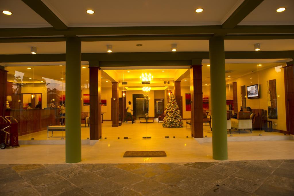 Seascape Hotel ดาร์เอสซาลาม ภายนอก รูปภาพ