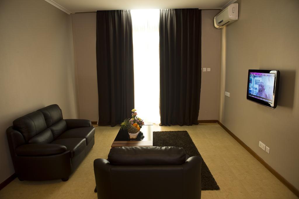 Seascape Hotel ดาร์เอสซาลาม ภายนอก รูปภาพ