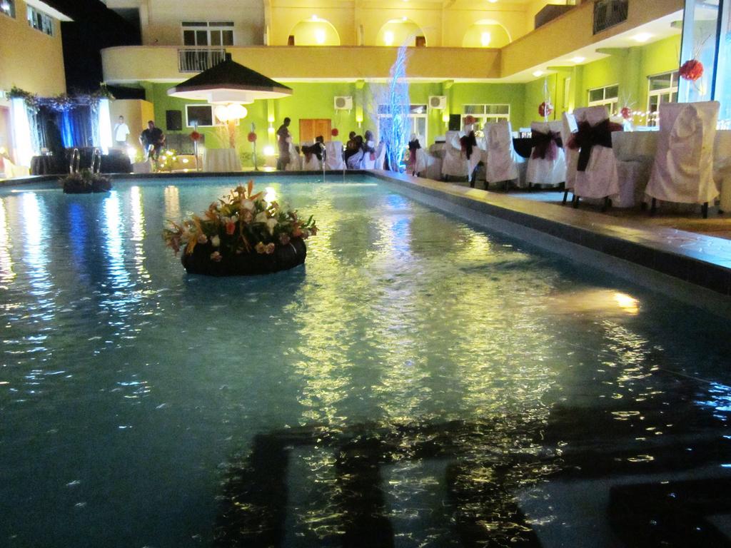 Seascape Hotel ดาร์เอสซาลาม ภายนอก รูปภาพ