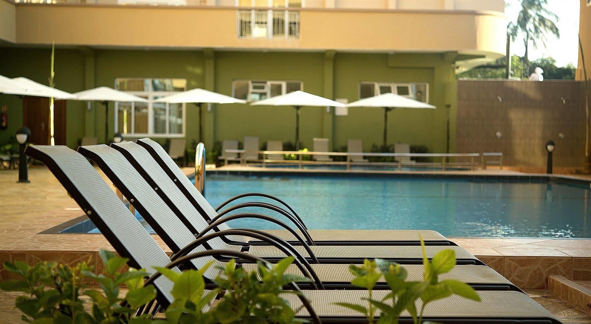 Seascape Hotel ดาร์เอสซาลาม ภายนอก รูปภาพ
