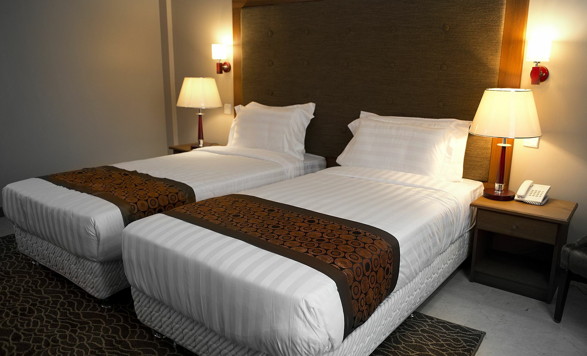 Seascape Hotel ดาร์เอสซาลาม ภายนอก รูปภาพ
